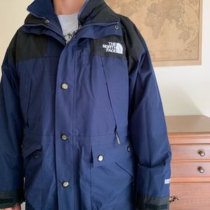 Men’s North Face gore-tex insulated shell jacket